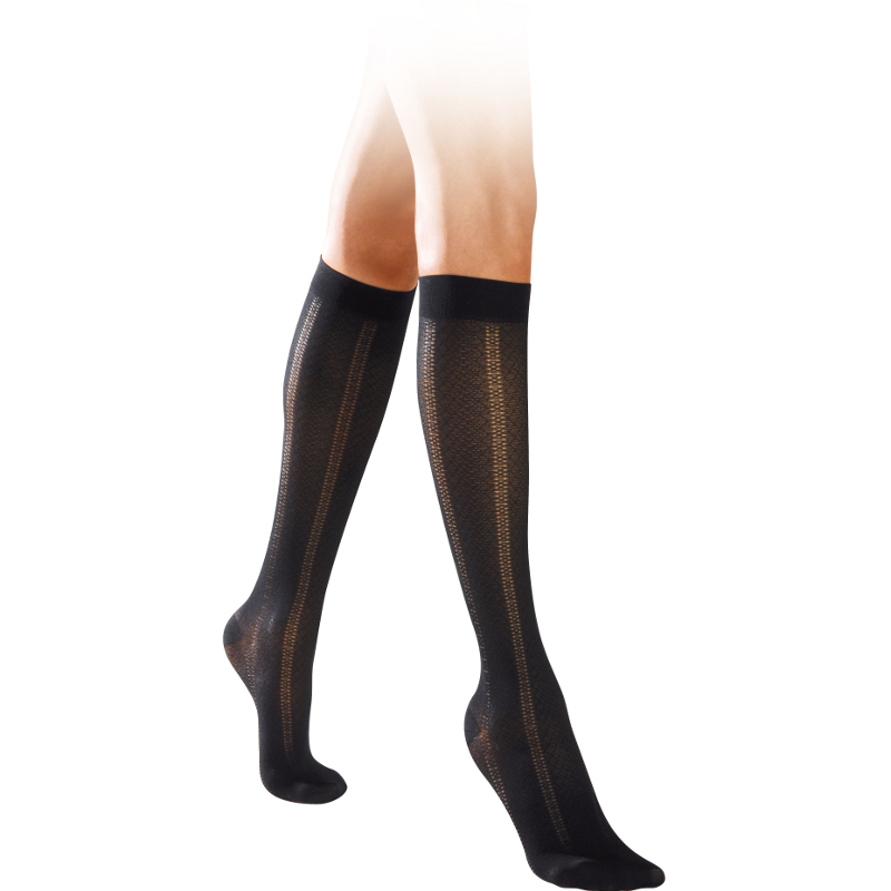 Chaussettes de contention de la gamme Rythmic de Sigvaris Chaussettes de contention de la gamme Rythmic de Sigvaris