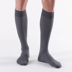 Chaussettes de contention Homme Venoflex Fast Laine Classe 2 par Thuasne - Coloris Torsades Anthracite - Vue Avant