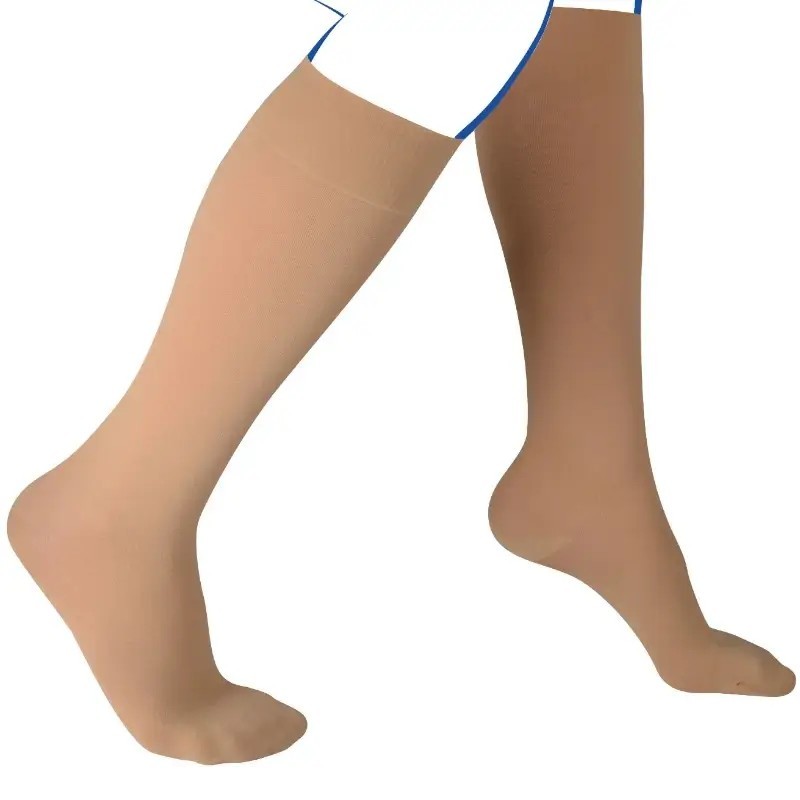 Chaussettes de contention Femme Venoflex Secret Opaque Classe 2 par Thuasne - Coloris Beige doré