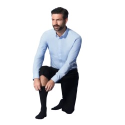 Chaussettes de contention Homme Venoflex Élégance Classe 3 par Thuasne - Coloris Noir - Photo Ambiance